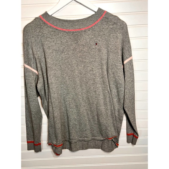 45 Vintage Tommy Hilfiger Sweater Size Small - Picture 9 of 11